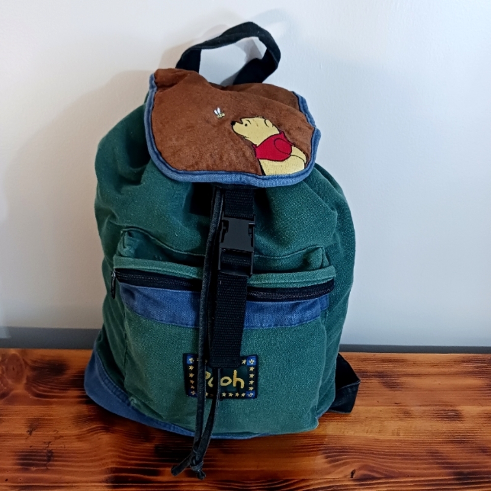 Vntg Disney Winnie The Pooh Drawstring w/ Buckle flap Backpack *Rare y2k